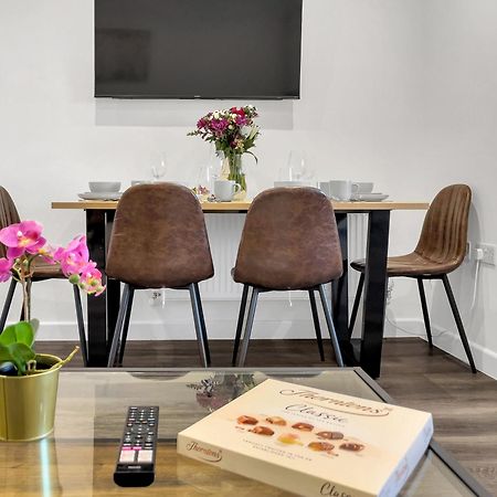 Homely North London Apartments Hendon The Hyde Esterno foto