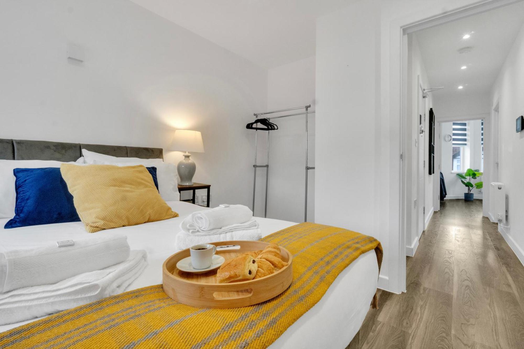 Homely North London Apartments Hendon The Hyde Esterno foto