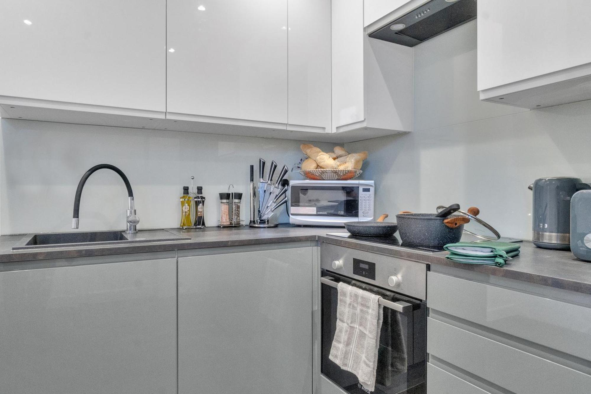 Homely North London Apartments Hendon The Hyde Esterno foto