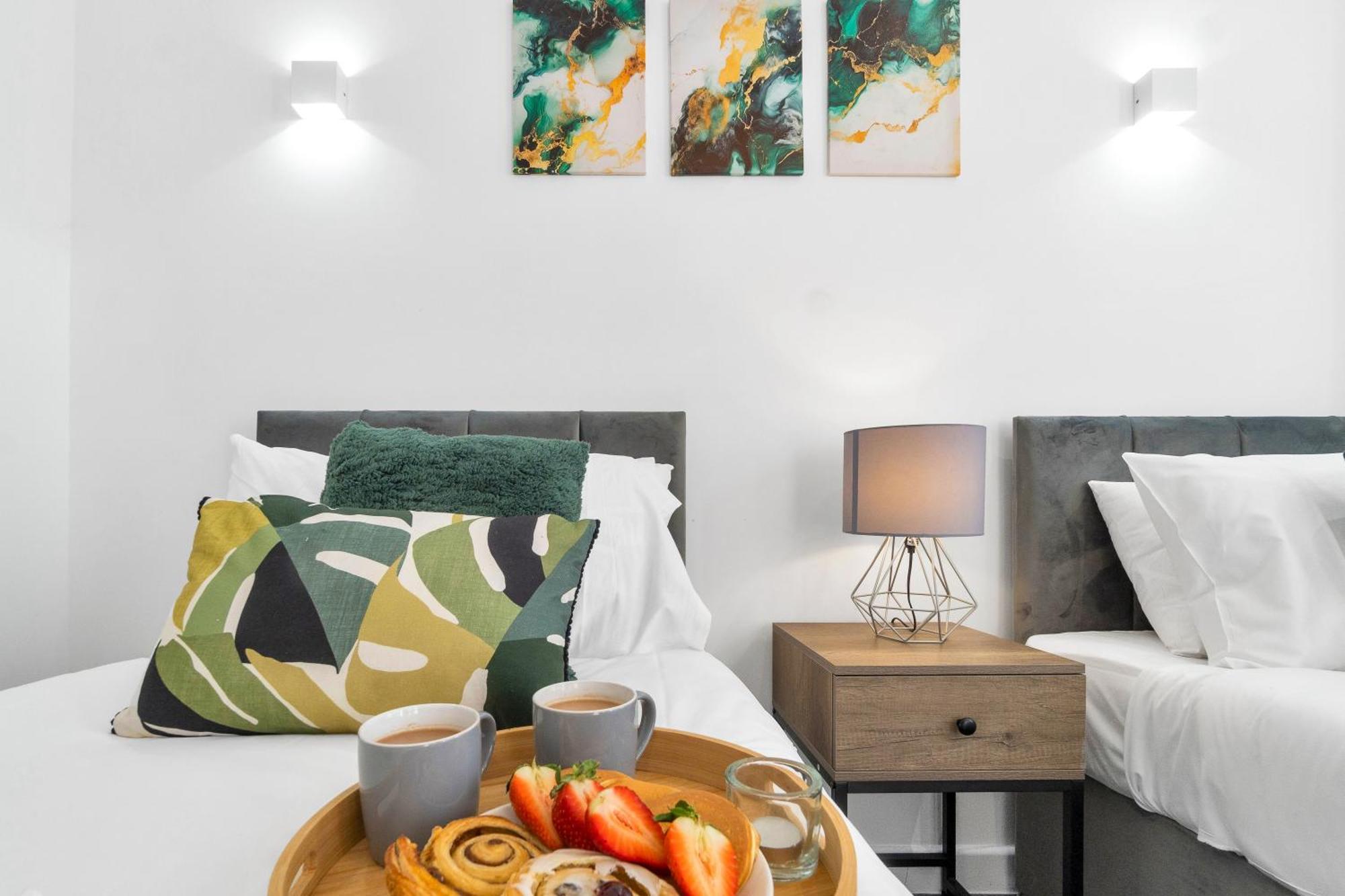 Homely North London Apartments Hendon The Hyde Esterno foto
