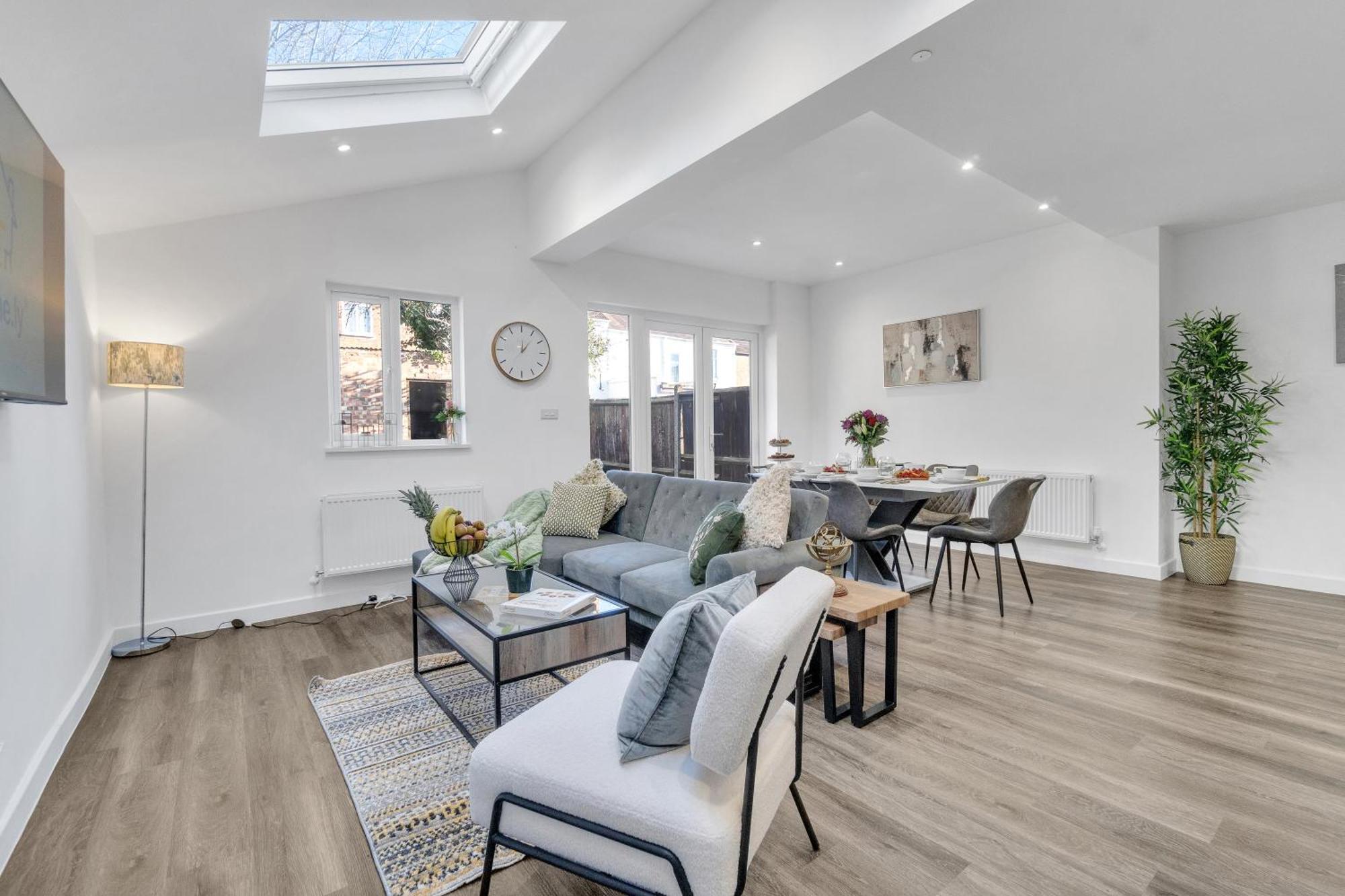Homely North London Apartments Hendon The Hyde Esterno foto