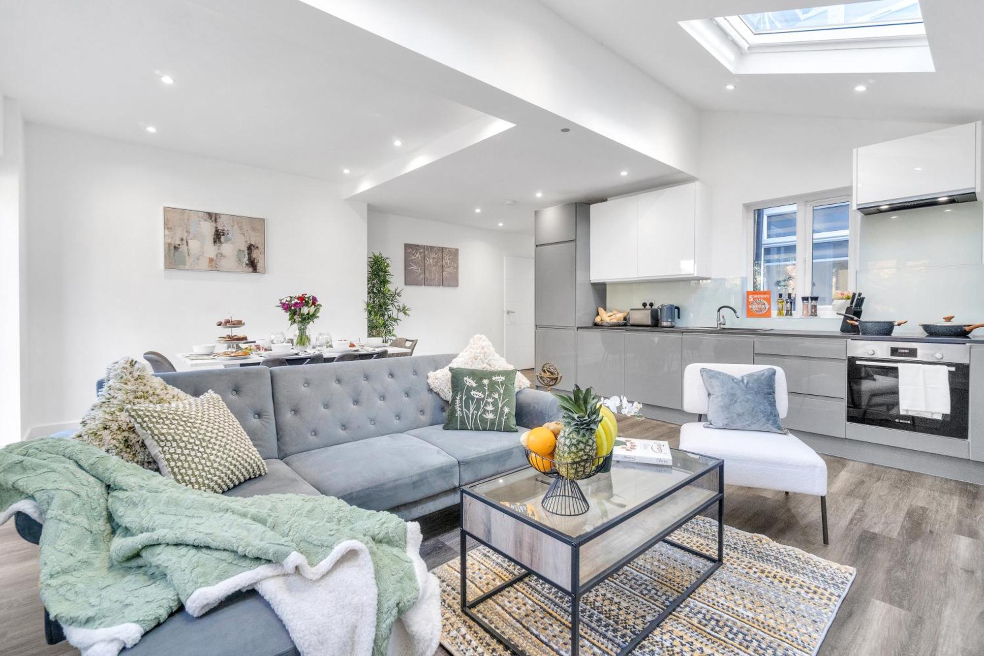 Homely North London Apartments Hendon The Hyde Esterno foto