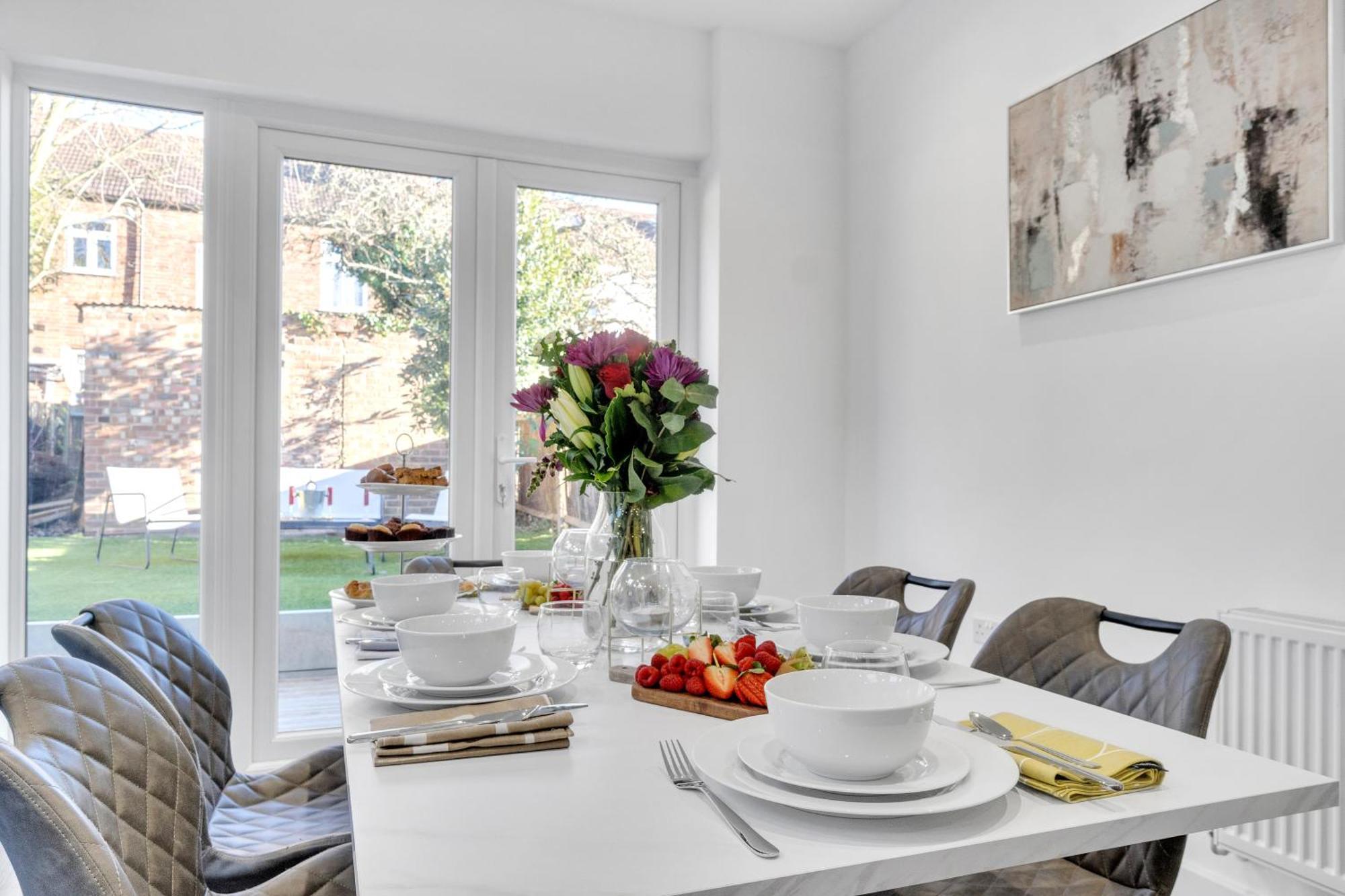 Homely North London Apartments Hendon The Hyde Esterno foto